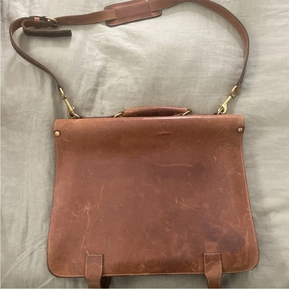 Territory Ahead Classic Brown Leather Bag - Picture 5 of 6